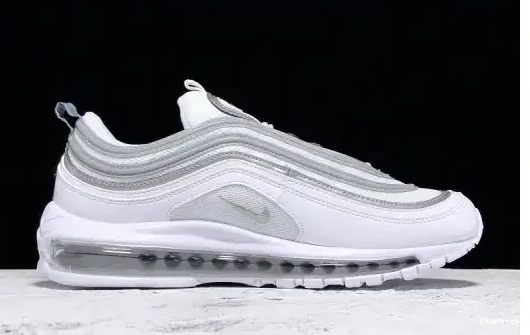 921826-105 97 Max White Reflect  Silver Air 0521